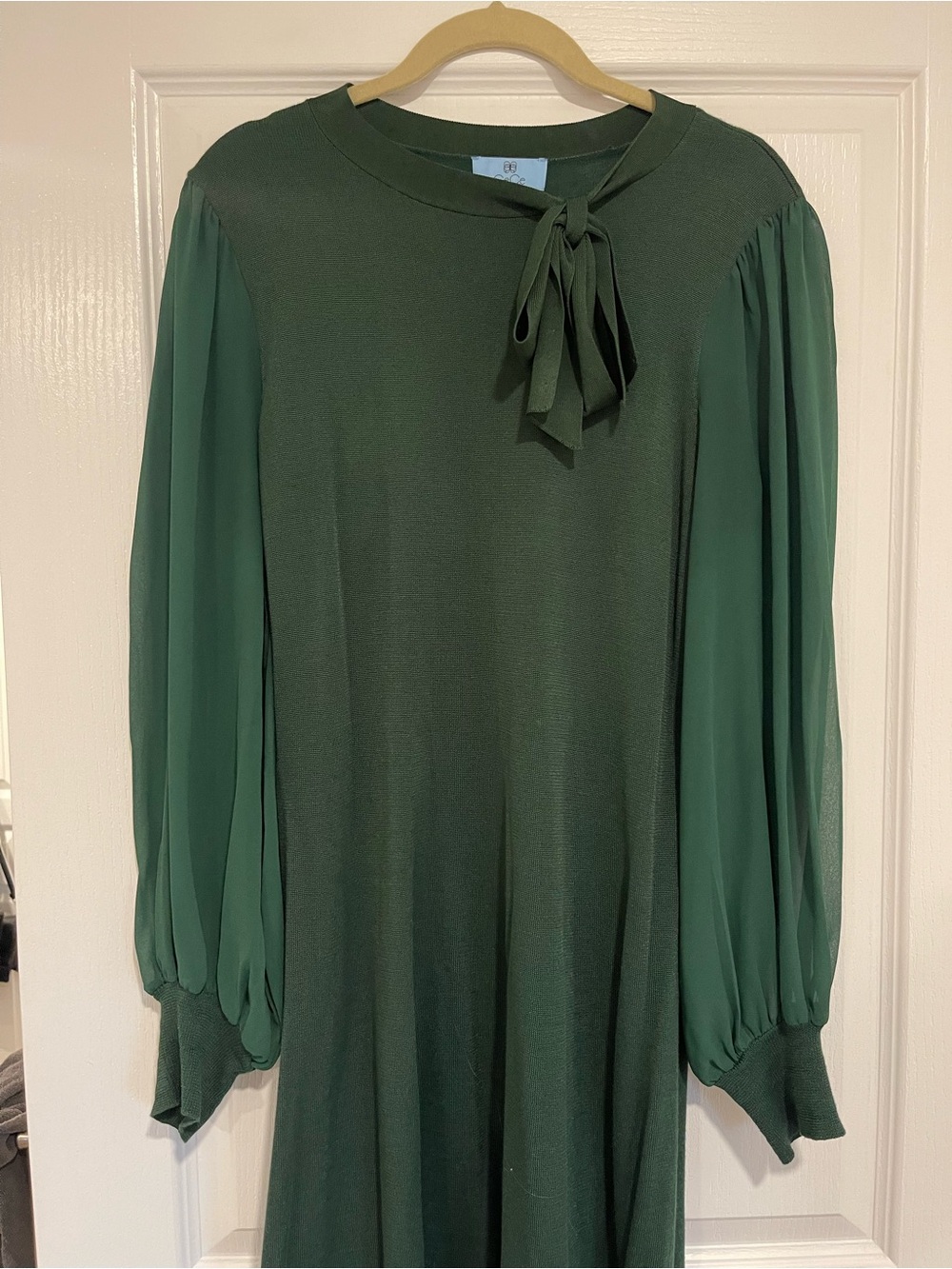 CeCe Dark Green Long Sleeve Tie-Neck Dress